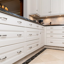 cabinet-repainting 22